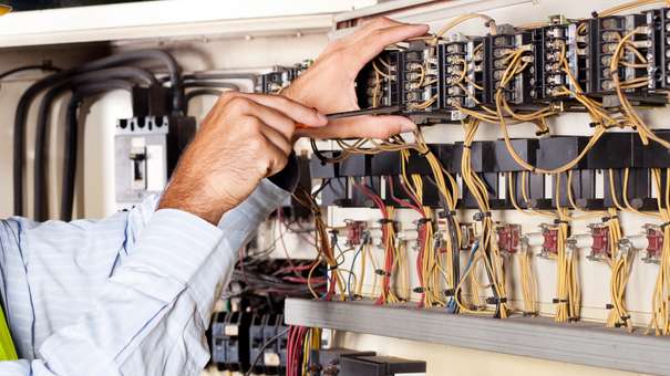 Commercial Industrial Electrical Services in Evansville, IN